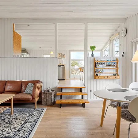 Amazing In With Kitchen