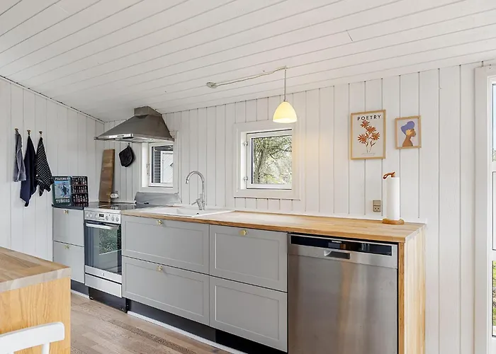 Amazing In With Kitchen * Glesborg